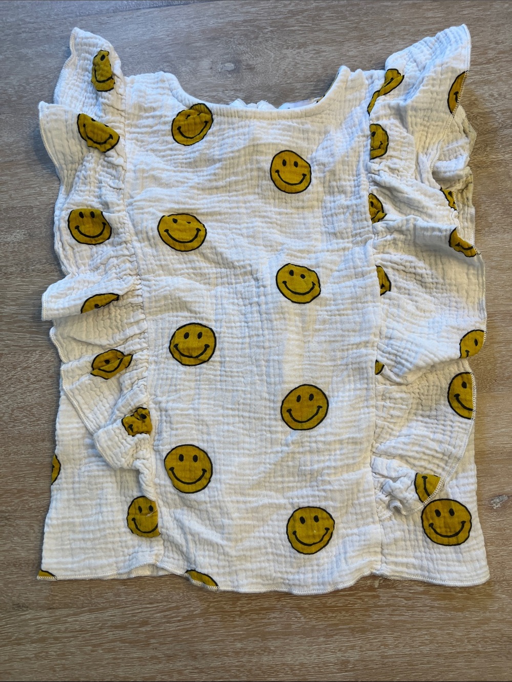 Lola and the boys smiley ruffle top Size 10 VGUC